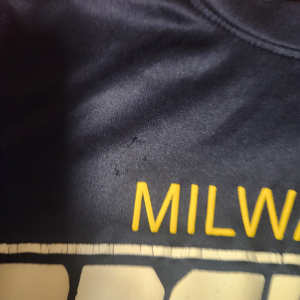 Milwaukee Brewers Navy T-Shirt - Picture 2 of 4